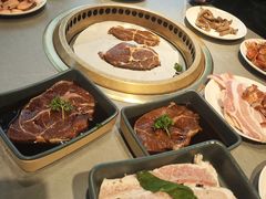 -汉金城海鲜烤肉自助百汇(烟台永旺购物中心店)