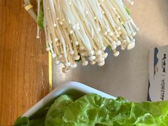 -巴渝瓦肆重庆鲜火锅(宝龙环湖店)