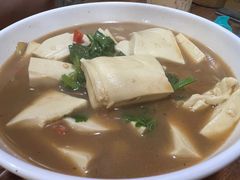 -老三样·美食研究中心(世贸路店)