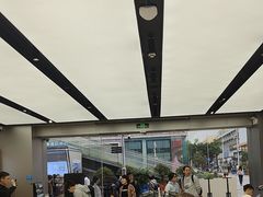 -DJI大疆(深圳华强北曼哈授权体验店)