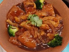 鲍汁柚皮烧蹄筋-六婶西关小厨(光塔路店)