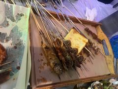 -夜火烤摊·东北烧烤酒场·老杨小黄鱼