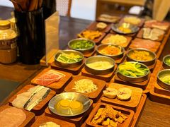 -银米·云南传统过桥米线(双廊黑金冠店)