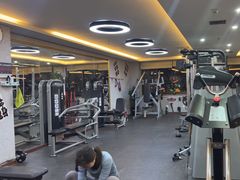 -迈劲健身专业私教(朝青汇店)