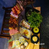 位置：很方便，导航很准确，停车位也多 我们从双龙峡下