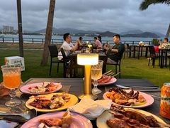 -JW万豪厨房餐厅·滨海草坪烧烤·海鲜·海景(三亚绿发山海天JW万豪酒店)