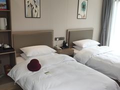 -上海怡沁园度假酒店