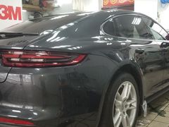 -车水马龙3M汽车贴膜冠军店隐形车衣改色膜(漕宝路中环店)