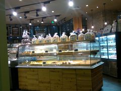 面包甜点陈列柜-多乐之日(和平伊势丹店)
