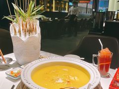 -领鲜天下·焗海鲜·花胶鸡(天目里店)