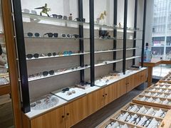 -无界眼镜MaxLess(滨江星光大道店)