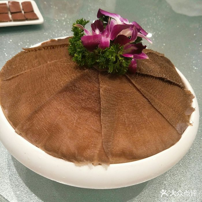 德天肥牛海鲜火锅(滨江一店)德天鲜毛肚图片