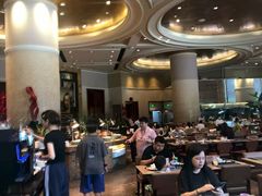 -怡聚轩全日制自助餐厅(大中华喜来登酒店)