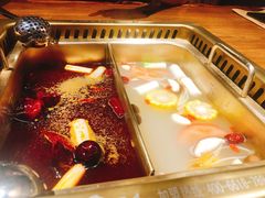 -东巴人鱼豆花火锅(幸福街店)