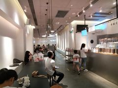 大堂-喜茶(东莞汇一城店)