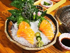 三文鱼刺身-黑牛の店·和牛烧肉(合生汇店)