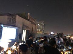 -顽啤熊·酒客酒馆(苏城夜景必选店)