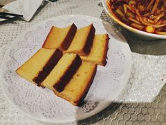 蜂蜜糕-巴扎美食·新疆菜·西域歌舞表演餐厅(新疆大厦店)