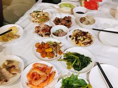 -碧中海汤泉汗蒸酒店