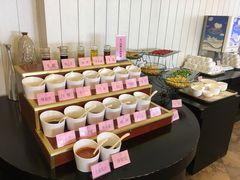 自助调料区-栈桥王子饭店-风味餐厅