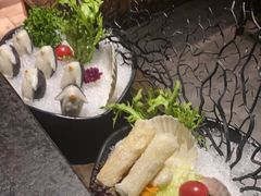 -湊湊火锅·茶憩(新中关购物中心店)