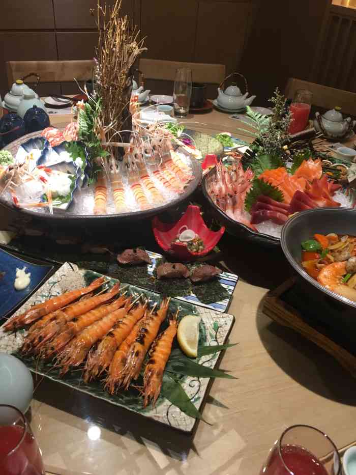 十秋精致料理-"位置在恒隆广场的六楼,这几天在做活动,人.