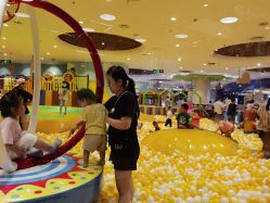 -MELAND(郑州万象城店)