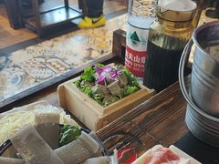 -唇辣号重庆老火锅(燕郊鑫乐汇店)