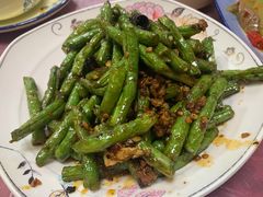 -洪霞餐馆