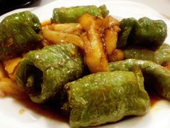 虎皮椒烧茄子-煲来饱去冷水鱼