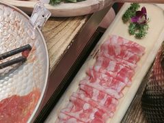 -热火朝天鲜切牛肉火锅(南强街巷店)