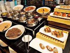 -圣丰索菲特·2 On 988 Café 自助餐厅
