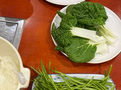 -菌之家·专业纯野生菌火锅·特色炒菌