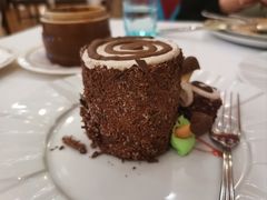 传统俄式树根-莫斯科餐厅
