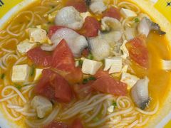 -粉小主·贵州酸汤牛肉粉(南京仙林金鹰店)