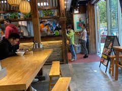 大堂-弄堂咪道-饭香·面香·馄饨香(钦州北路田尚坊店)