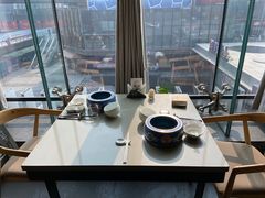 靠窗位-享月汤皇·海鲜小火锅·聚会(曲江创意谷店)