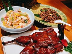 -老滇山寨•云南特色菜•地方菜•民族风情歌舞表演(金碧店)