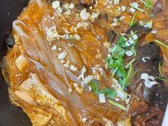 -万里闯关东铁锅炖菜馆(高新旗舰店)