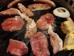-炼火烤肉店