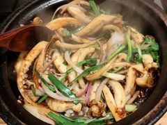 -不二啫·广府啫啫煲(江燕路万科里店)