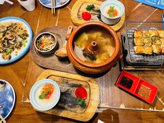 -雀舞云南菜(天津天河城购物中心店)