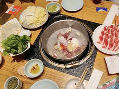 -额尔敦传统涮.冰煮羊火锅(乌兰察布体育场店)