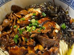 -沪西老弄堂面馆(定西路店)