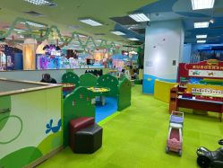 -莫莉幻想儿童乐园(北京金隅嘉品店)
