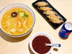 餐具摆设-汤去三面