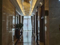 -莱西华玺大酒店