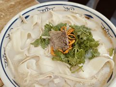 -吕记清真美食城(永兴服装街店)