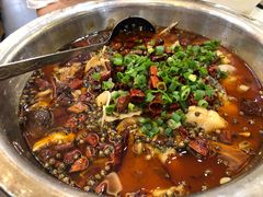 -渝君重庆火锅(嘉宾路店)