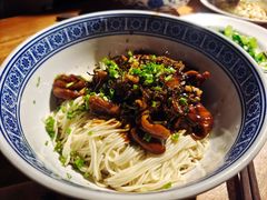 -沪西老弄堂面馆(定西路店)